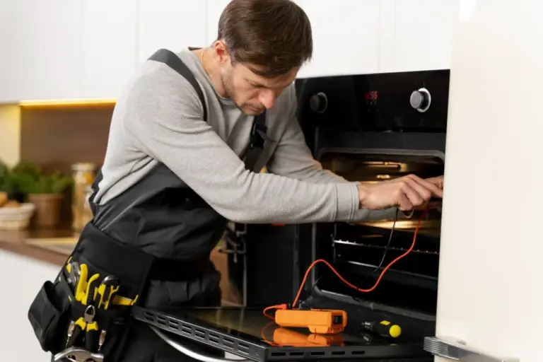 Manutenção de Microondas e Forno Elétrico
